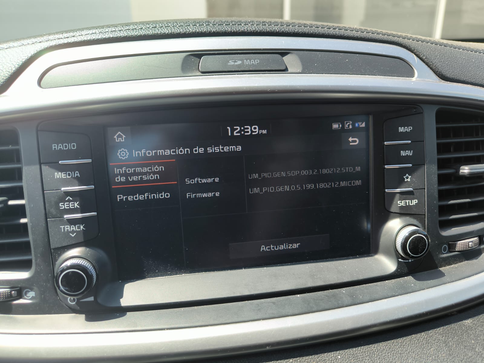 Instalación profesional de audio automotriz